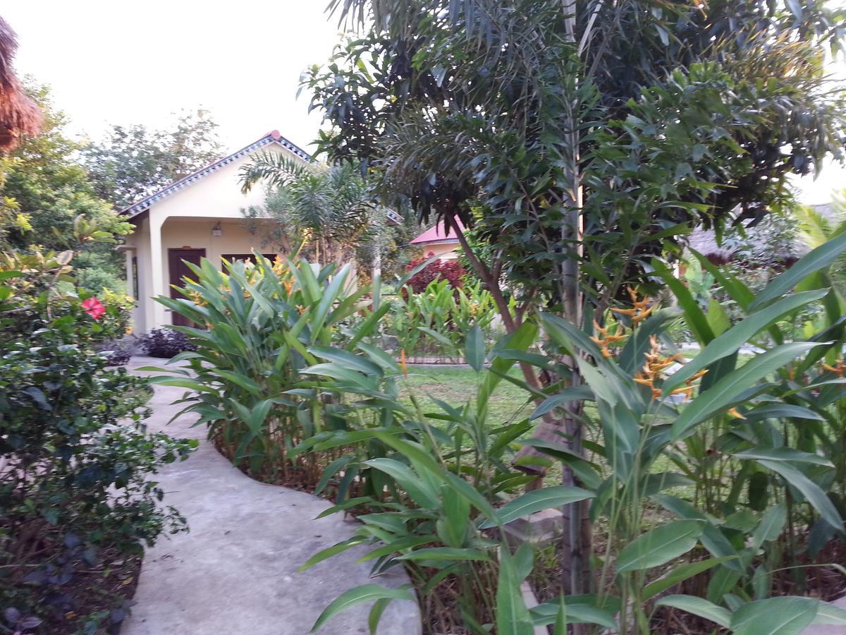 Bird Of Paradise Bungalows Kep Buitenkant foto