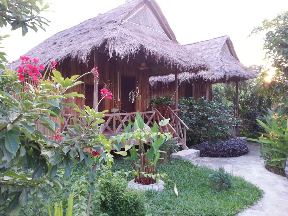 Bird Of Paradise Bungalows Kep Buitenkant foto